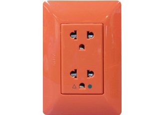 TOMACORRIENTE NARANJA OPALUX 
